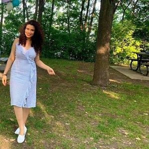 Meet your Posher, Amina